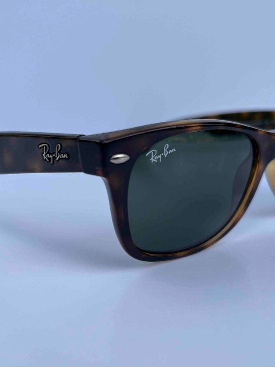 Ray-Ban New Wayfarer RB2132 902 Tortoise Sunglasses NWOT 52mm main image 9